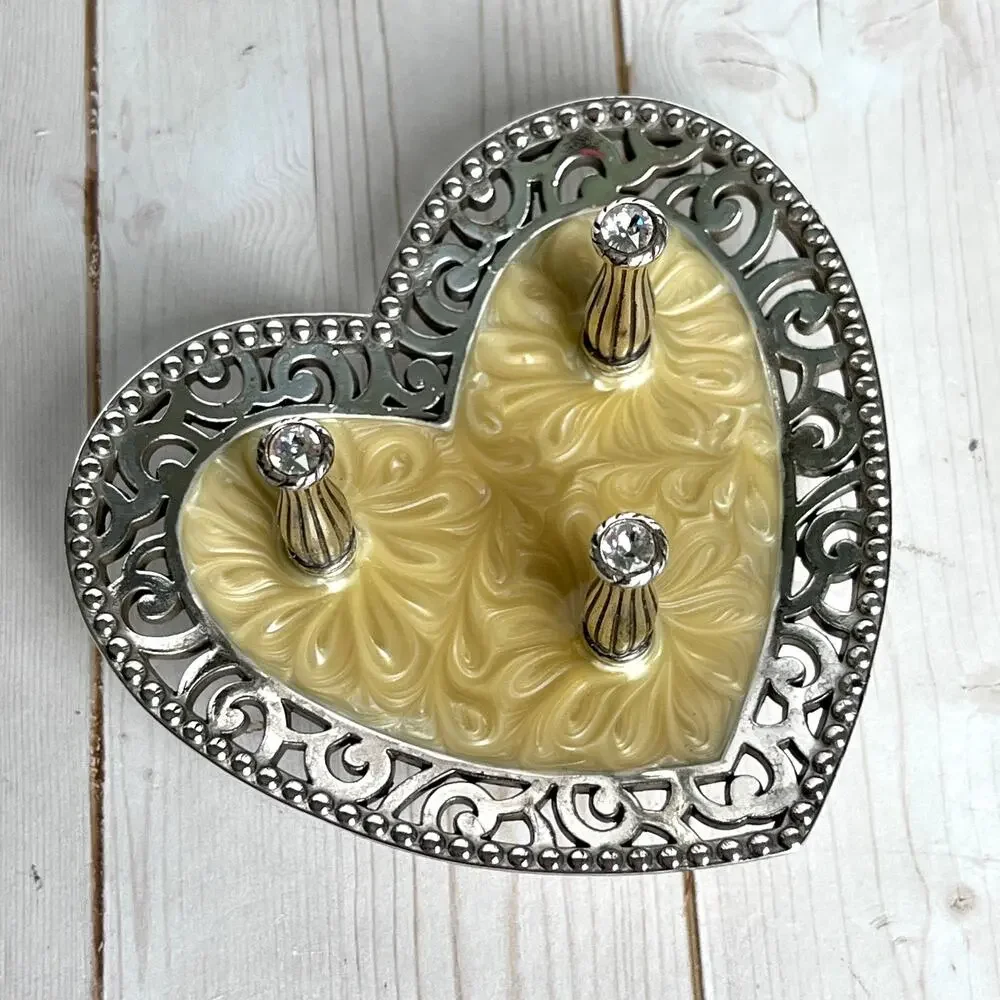Brighton Lacie Daisy Ring Holder Silverplate Base Enamel Swirl Center Rhinestone